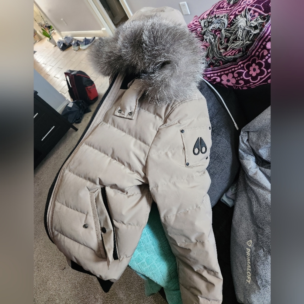 XL Moose knuckles bomber coat